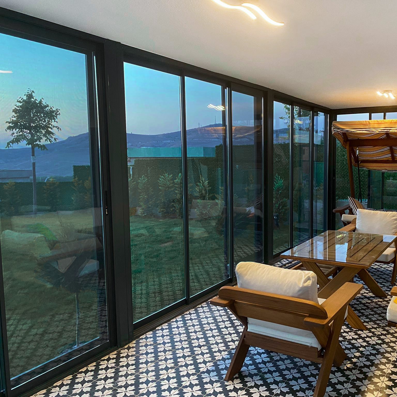 Sürme Cam Balkon